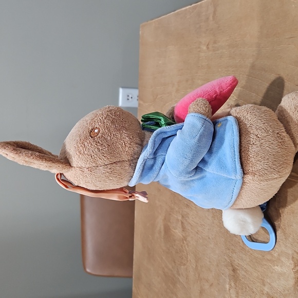 Musical Peter Rabbit - Picture 3 of 5